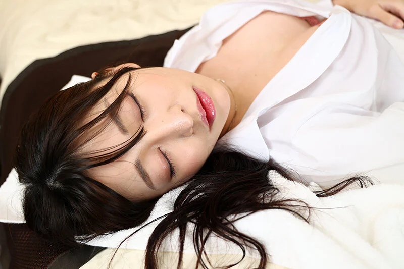セクシー系AV女優・森日向子の代表的な画像